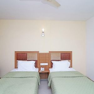 Comfort Triple Room Shower